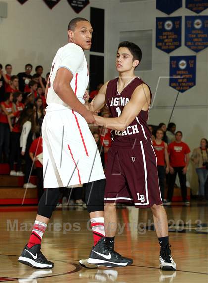 Thumbnail 3 in Laguna Beach vs. Harvard-Westlake (CIF SS Playoffs) photogallery.