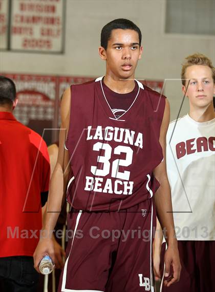 Thumbnail 3 in Laguna Beach vs. Harvard-Westlake (CIF SS Playoffs) photogallery.