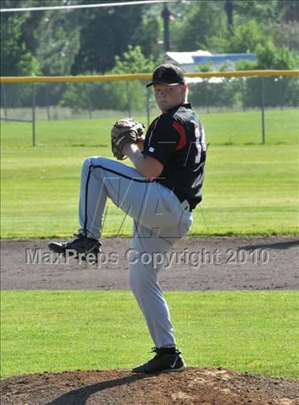 Thumbnail 2 in Foothill vs. Corning (CIF NS D1 Playoffs) photogallery.