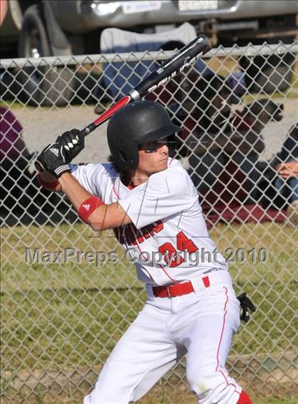 Thumbnail 2 in Foothill vs. Corning (CIF NS D1 Playoffs) photogallery.