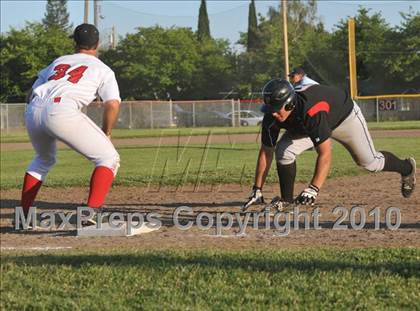 Thumbnail 3 in Foothill vs. Corning (CIF NS D1 Playoffs) photogallery.