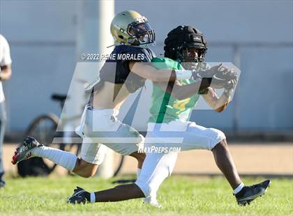 Thumbnail 1 in Narbonne vs Franklin (Scrimmage) photogallery.