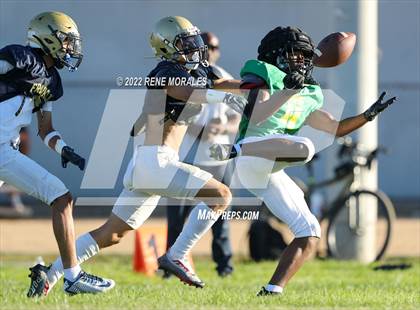 Thumbnail 2 in Narbonne vs Franklin (Scrimmage) photogallery.