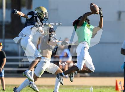 Thumbnail 2 in Narbonne vs Franklin (Scrimmage) photogallery.