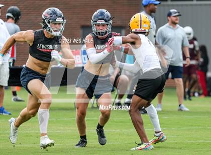 Thumbnail 1 in DeSoto Central vs. Lewisburg (U of Memphis 7v7) photogallery.