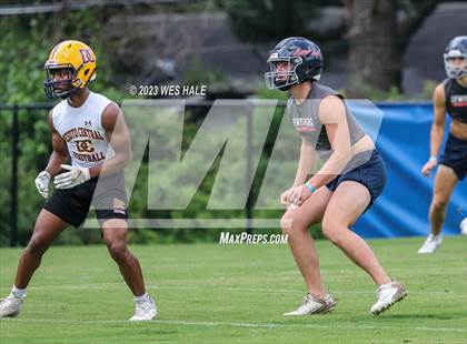 Thumbnail 1 in DeSoto Central vs. Lewisburg (U of Memphis 7v7) photogallery.