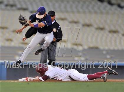Thumbnail 2 in JW North vs. Esperanza (CIF SS D1 Final) photogallery.