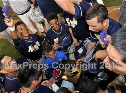 Thumbnail 2 in JW North vs. Esperanza (CIF SS D1 Final) photogallery.