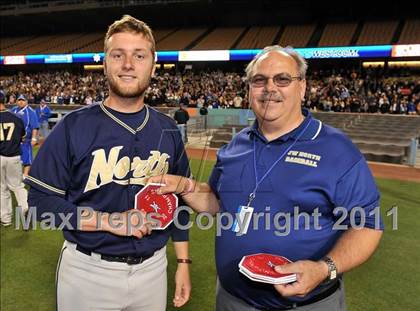Thumbnail 2 in JW North vs. Esperanza (CIF SS D1 Final) photogallery.