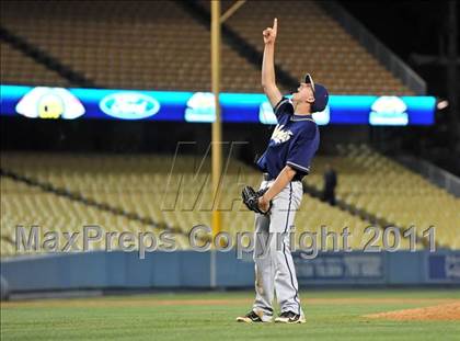 Thumbnail 2 in JW North vs. Esperanza (CIF SS D1 Final) photogallery.