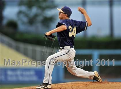 Thumbnail 3 in JW North vs. Esperanza (CIF SS D1 Final) photogallery.