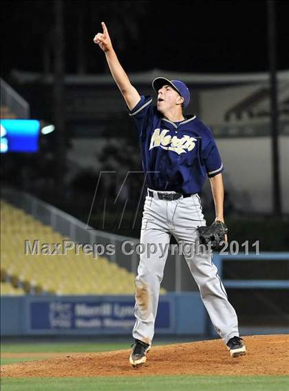 Thumbnail 1 in JW North vs. Esperanza (CIF SS D1 Final) photogallery.