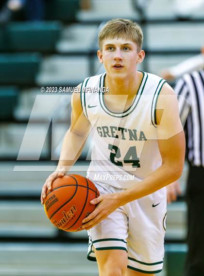 Thumbnail 3 in Millard South @ Gretna photogallery.