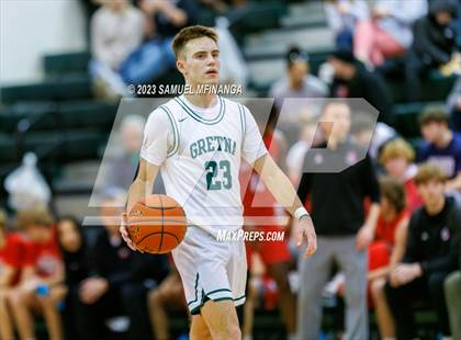 Thumbnail 2 in Millard South @ Gretna photogallery.
