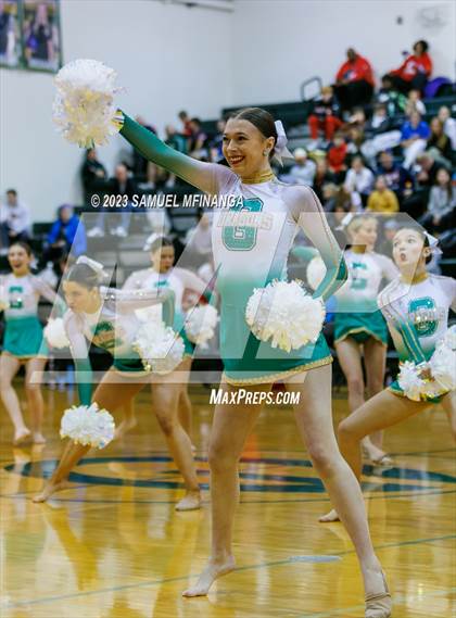 Thumbnail 3 in Millard South @ Gretna photogallery.