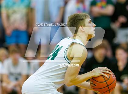 Thumbnail 3 in Millard South @ Gretna photogallery.