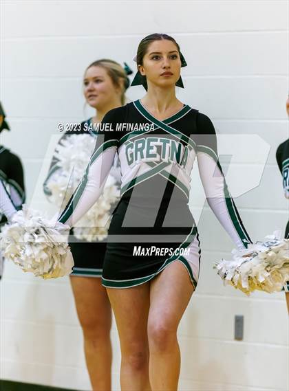 Thumbnail 3 in Millard South @ Gretna photogallery.