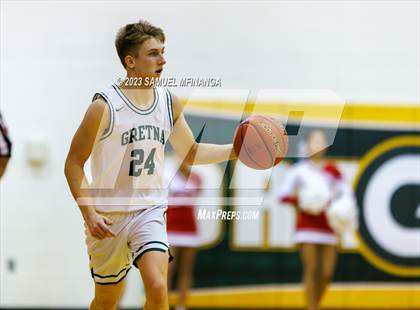 Thumbnail 3 in Millard South @ Gretna photogallery.