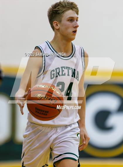 Thumbnail 1 in Millard South @ Gretna photogallery.