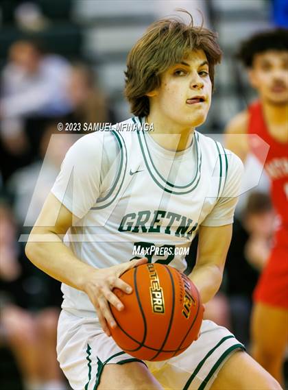 Thumbnail 2 in Millard South @ Gretna photogallery.