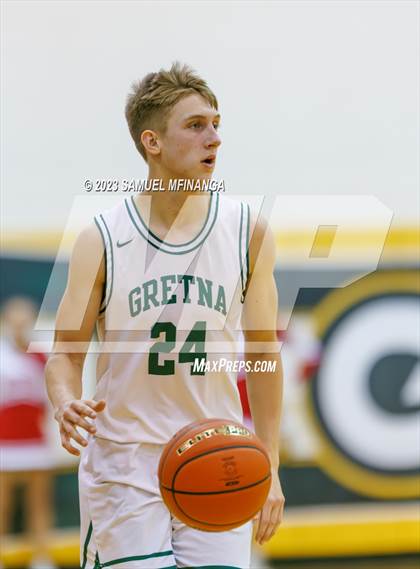 Thumbnail 3 in Millard South @ Gretna photogallery.