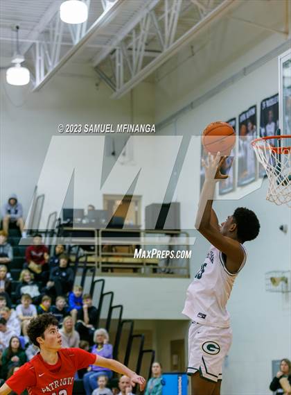 Thumbnail 3 in Millard South @ Gretna photogallery.