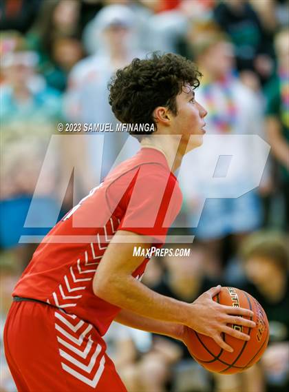 Thumbnail 3 in Millard South @ Gretna photogallery.