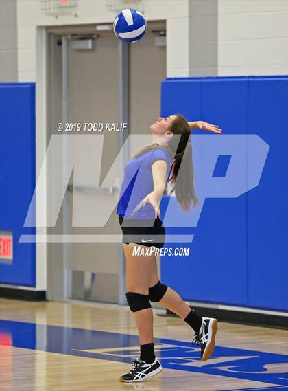 Thumbnail 2 in Coginchaug Regional @ East Hampton photogallery.