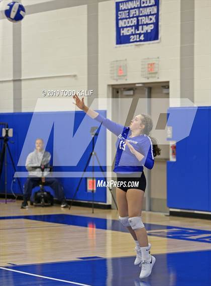 Thumbnail 2 in Coginchaug Regional @ East Hampton photogallery.