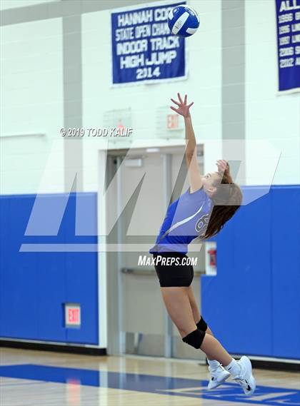 Thumbnail 2 in Coginchaug Regional @ East Hampton photogallery.