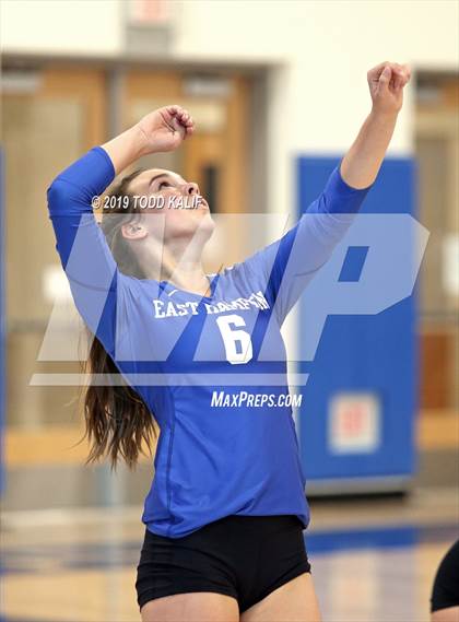 Thumbnail 2 in Coginchaug Regional @ East Hampton photogallery.