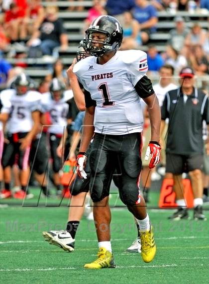 Thumbnail 2 in West Carrollton vs. Stebbins (Crosstown Showdown) photogallery.