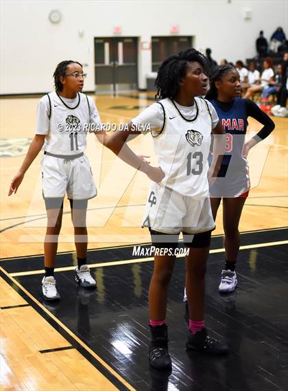 Thumbnail 3 in Cypress Park vs Lamar photogallery.