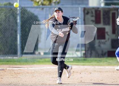 Thumbnail 2 in Calabasas @ Louisville photogallery.