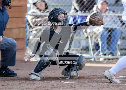 Thumbnail 3 in Calabasas @ Louisville photogallery.