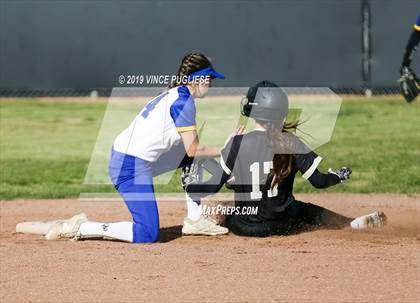 Thumbnail 1 in Calabasas @ Louisville photogallery.