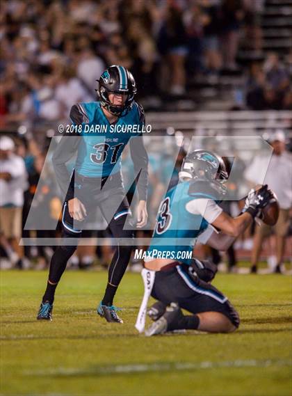 Thumbnail 2 in Cesar Chavez @ Highland (AIA 6A Round 1 Playoff) photogallery.