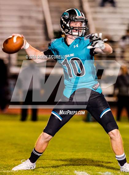 Thumbnail 1 in Cesar Chavez @ Highland (AIA 6A Round 1 Playoff) photogallery.
