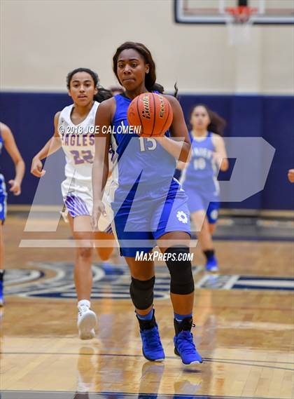 Thumbnail 2 in Lanier [Sidney] vs Brackenridge photogallery.