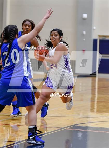 Thumbnail 3 in Lanier [Sidney] vs Brackenridge photogallery.