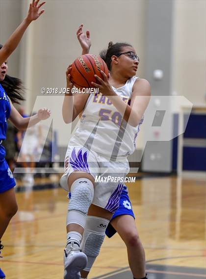 Thumbnail 2 in Lanier [Sidney] vs Brackenridge photogallery.
