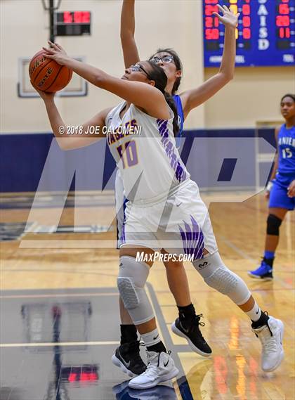 Thumbnail 2 in Lanier [Sidney] vs Brackenridge photogallery.