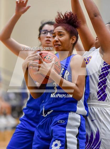 Thumbnail 2 in Lanier [Sidney] vs Brackenridge photogallery.