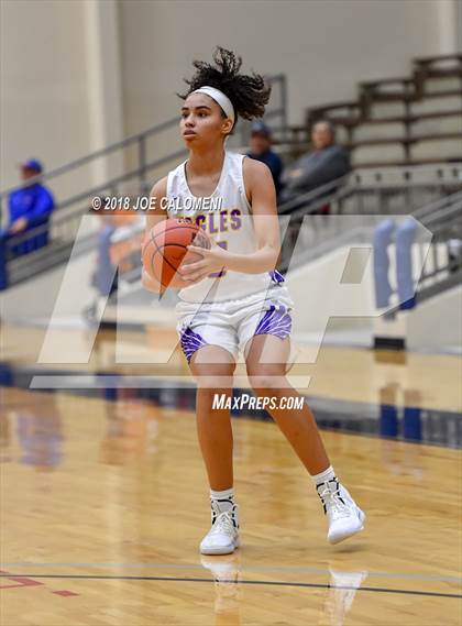 Thumbnail 1 in Lanier [Sidney] vs Brackenridge photogallery.