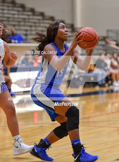 Thumbnail 2 in Lanier [Sidney] vs Brackenridge photogallery.
