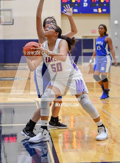 Thumbnail 3 in Lanier [Sidney] vs Brackenridge photogallery.