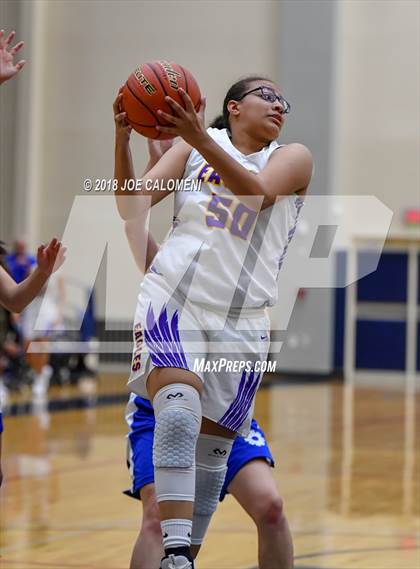 Thumbnail 1 in Lanier [Sidney] vs Brackenridge photogallery.