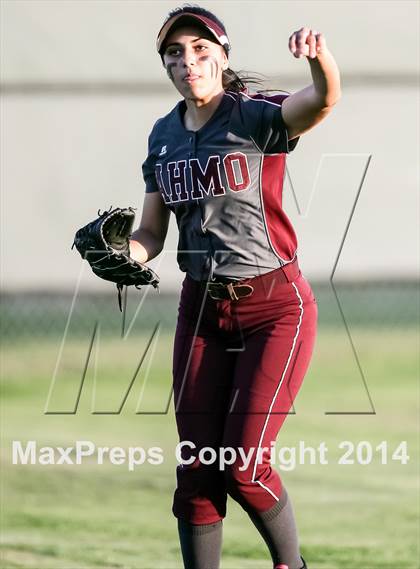 Thumbnail 1 in Wylie vs Mt. Pleasant (UIL Class 4A Bi-District Playoff) photogallery.