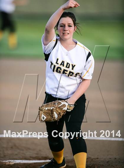 Thumbnail 1 in Wylie vs Mt. Pleasant (UIL Class 4A Bi-District Playoff) photogallery.