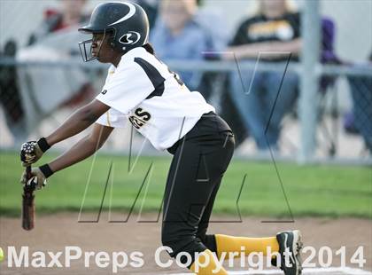 Thumbnail 1 in Wylie vs Mt. Pleasant (UIL Class 4A Bi-District Playoff) photogallery.
